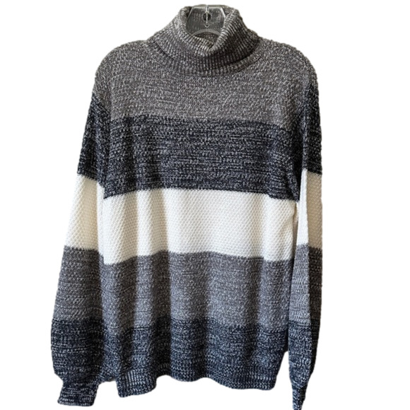 NWOT Color Block Cable Knit Turtle Neck Sweater Black/Grey/White size Small - Picture 2 of 5